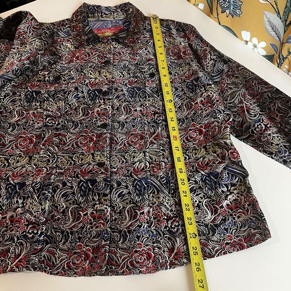 Chico’s Size 3 Multicolored Silk Blend Jacket Asian Inspired Abstract Flaw Read - Picture 9 of 9